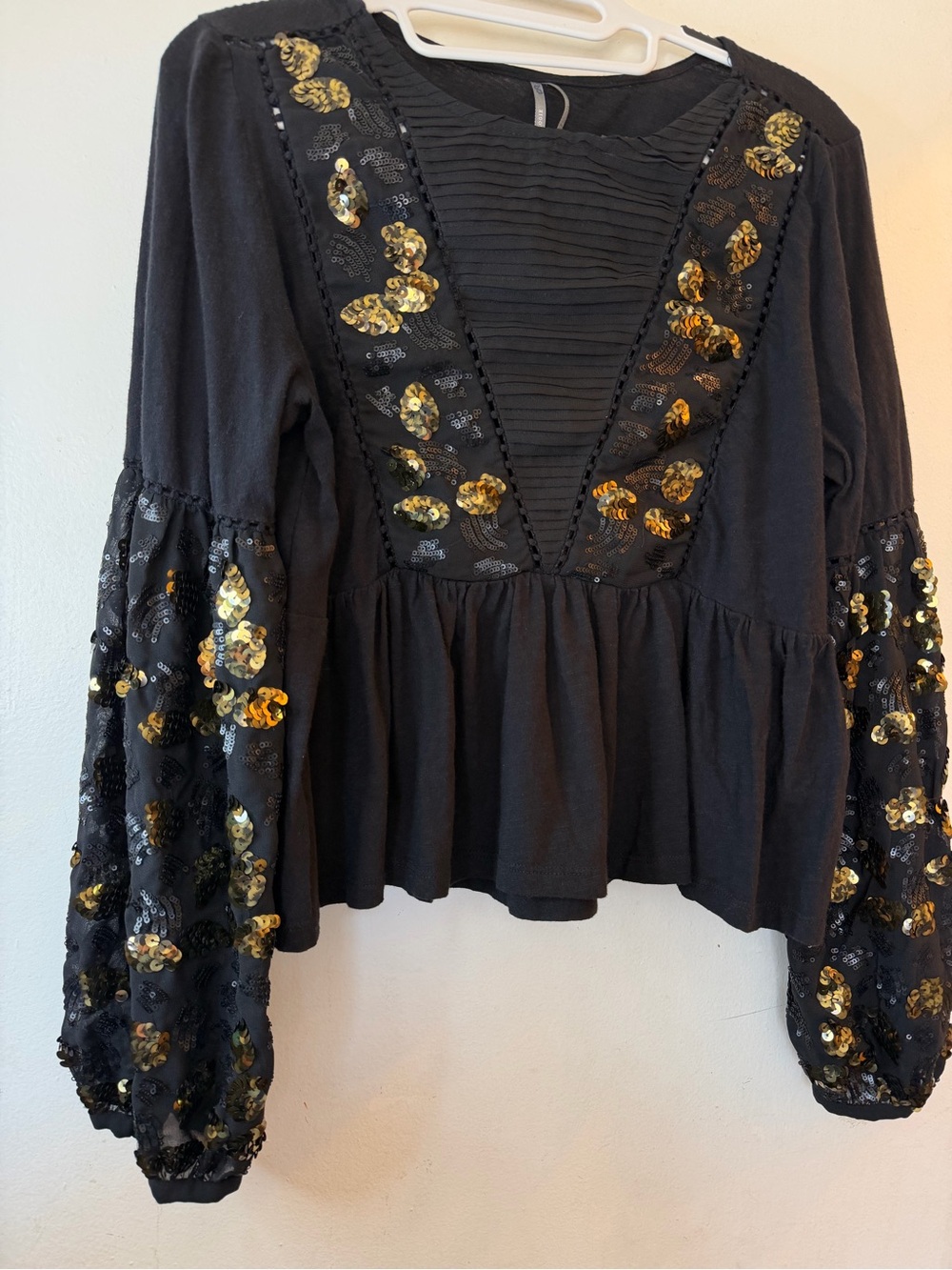 Anthropologie Black Gold Sequin Sleeve Peplum Boho Blouse Size M